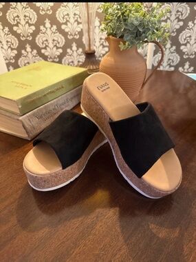 Evans Black Cork Platform Slide Sandals